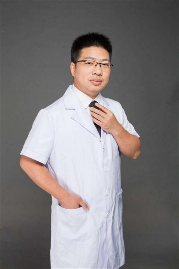 在乌鲁木齐做即刻种植牙要多少钱？天牙口腔(图5)
